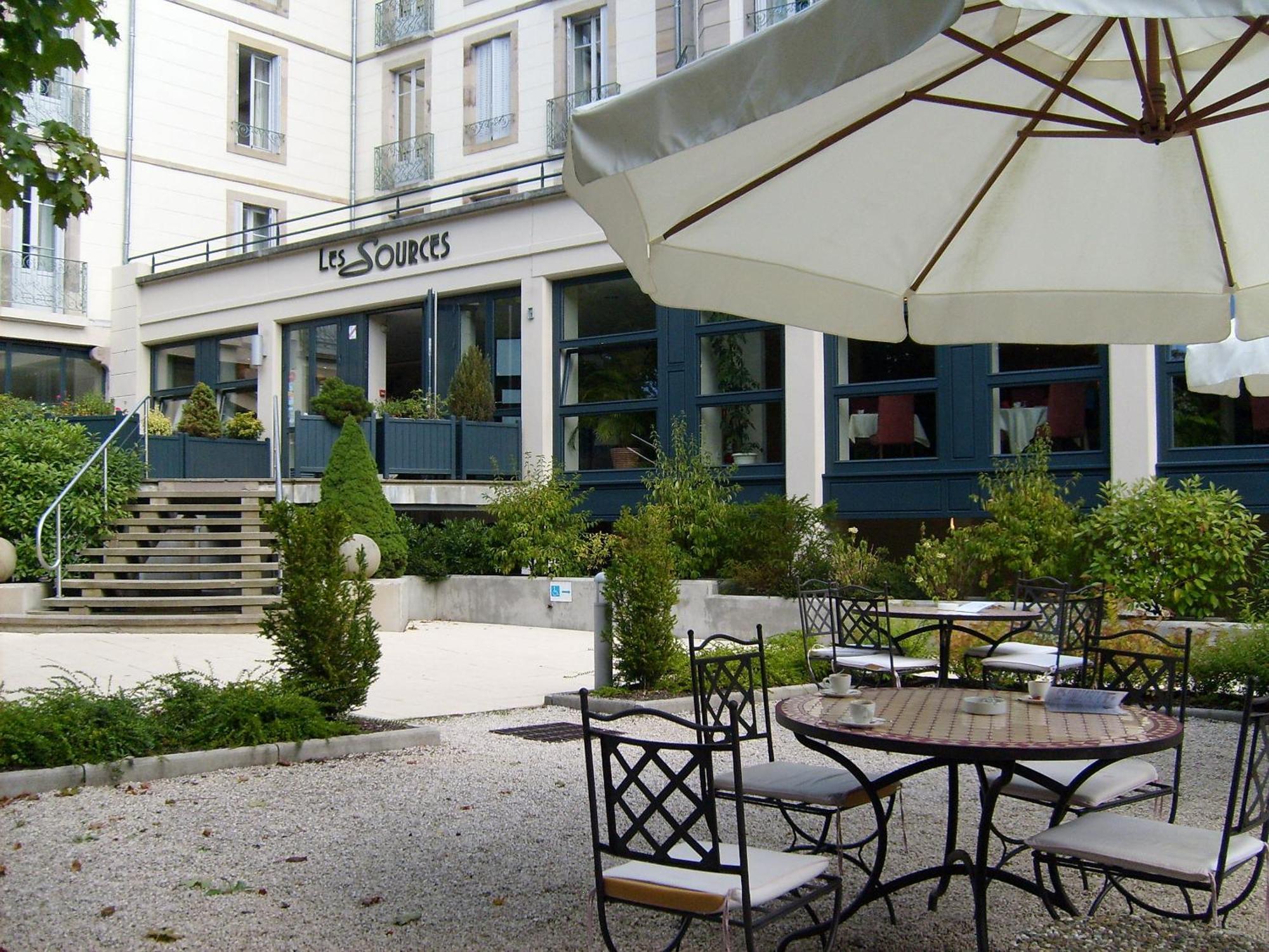Hotel Cerise - Les Sources Luxeuil-Les-Bains Exterior foto